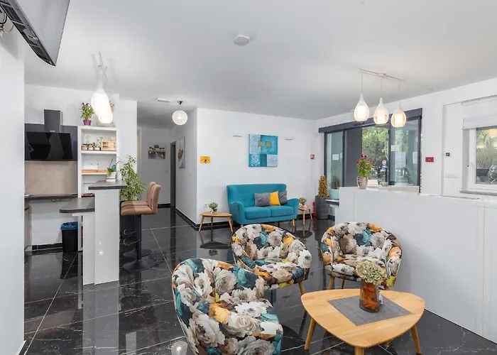 In With Wifi 아파트 *